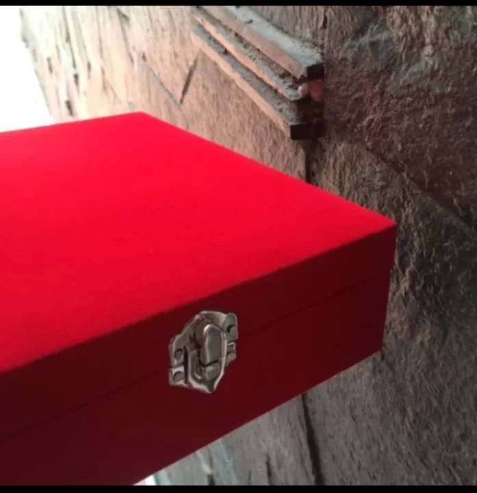 Velvet Plaque Box Velvet Plaque Box Wooden Box 23X17X5 CM